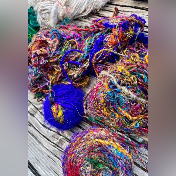 Huge Lot New Preowned 100% Silk Yarn Tibet Overseas Order Authentic Silk Knit - Picture 9 of 13